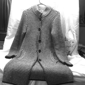 Cocogio zigzag  cardigan sz M